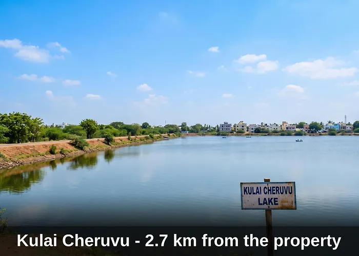 Super Townhouse Kakinada Nagamalli Thota Junction
